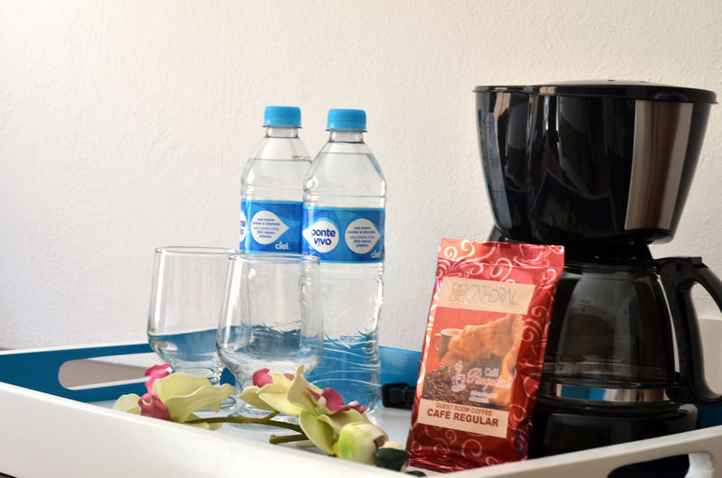 Hotel Catedral La Paz Eksteriør billede Coffee and bottled water