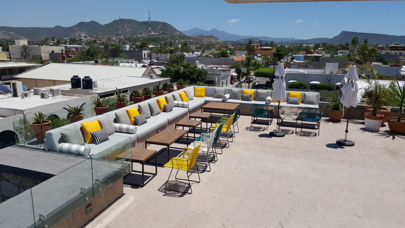 Hotel Catedral La Paz Eksteriør billede Rooftop bar at the Hotel Habita
